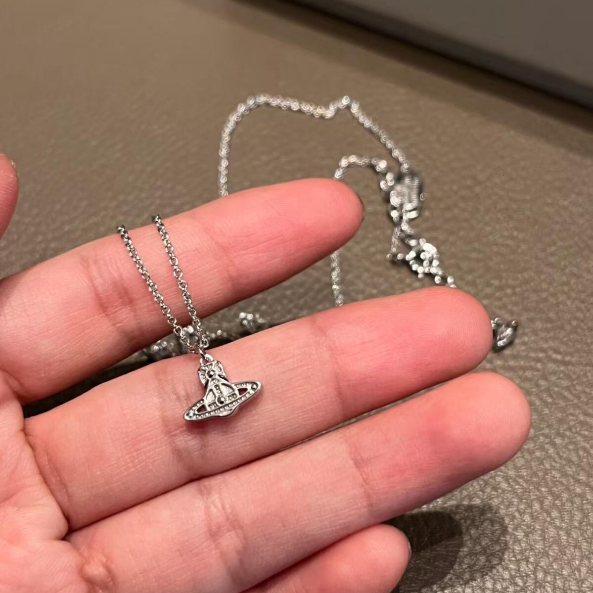 Designer Vivienes Empress Dowager High Version Small Embossed Mini Saturn Necklace for Women Direct Wholesale