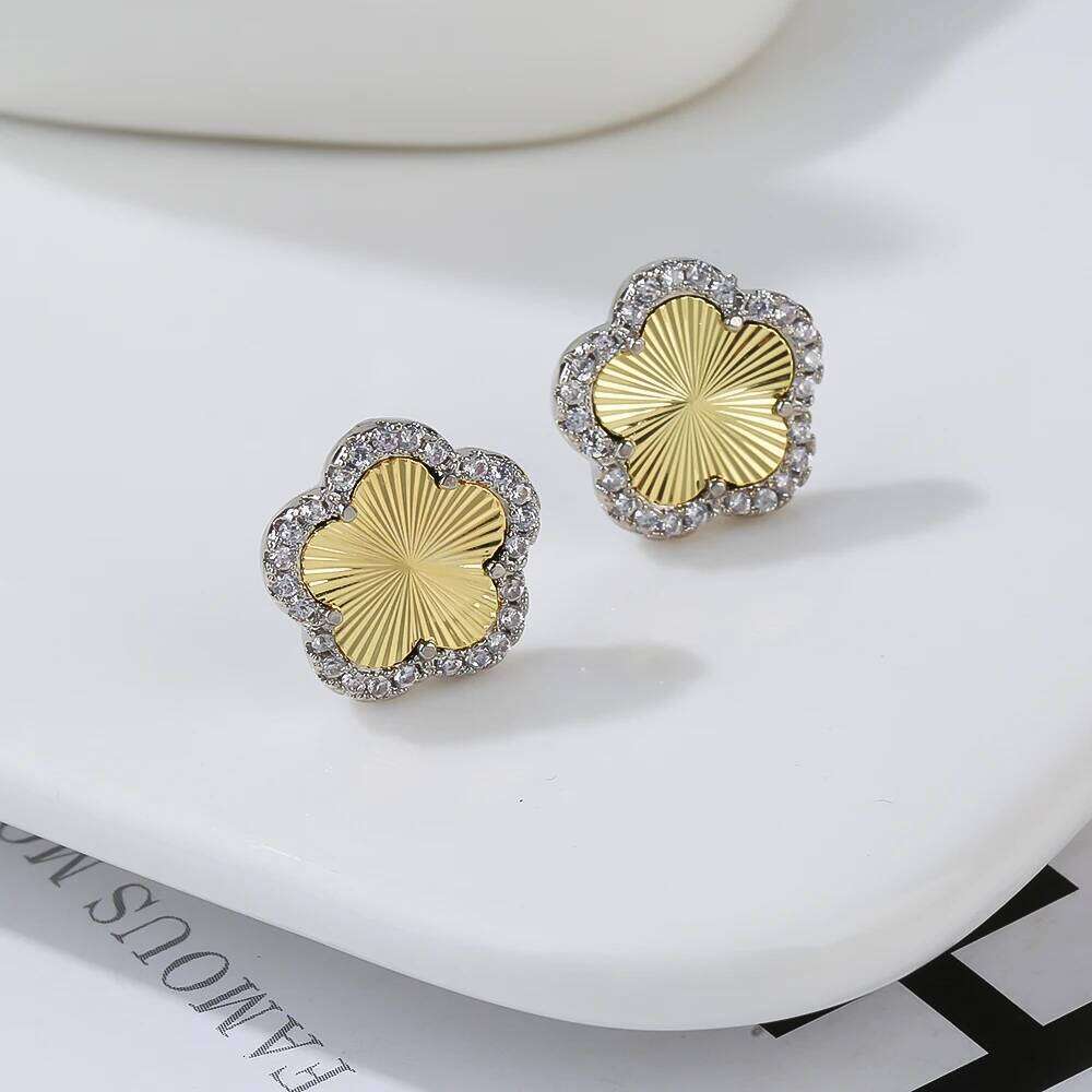 Exquisite High Quality Plant Flowers Geometric Five Leaf Petals Women Luxury Earrings Shiny Bridal Lovely Gift 25H1226