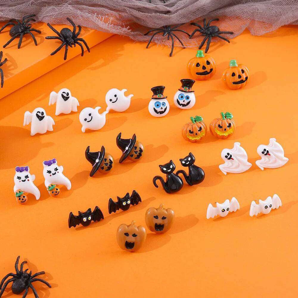 18 Pair Halloween Combination Earrings Set for Women Pumpkin Bat Skull Star Pearl Rhinestone Earring Girls Party Jewelry 25H1226