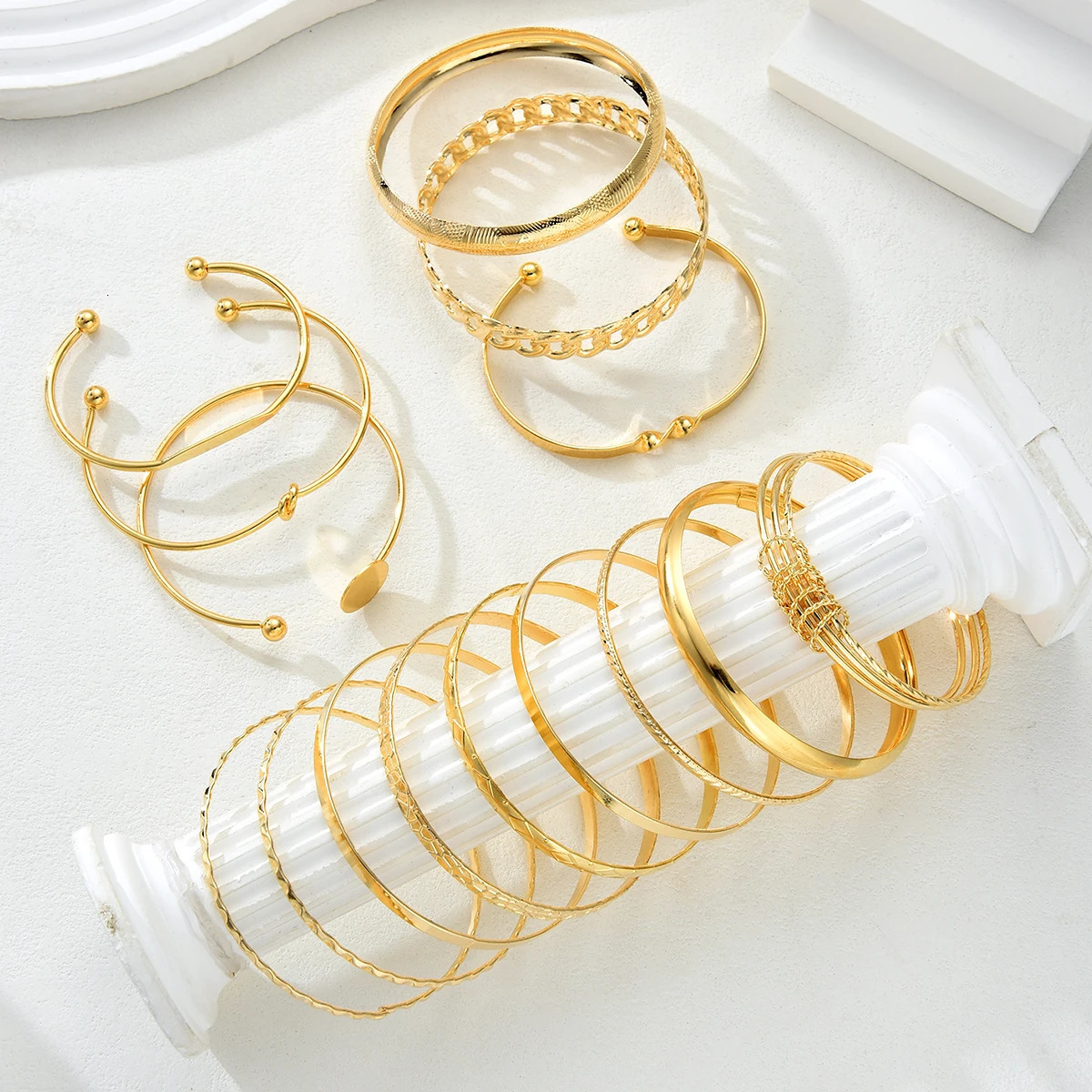 15 Pcs Retro Gold Color Minimalist Bangle Set for Women Fashion Chic Geometric Knotted Bracelets Daily Party Jewelry Gifts 2026 251219