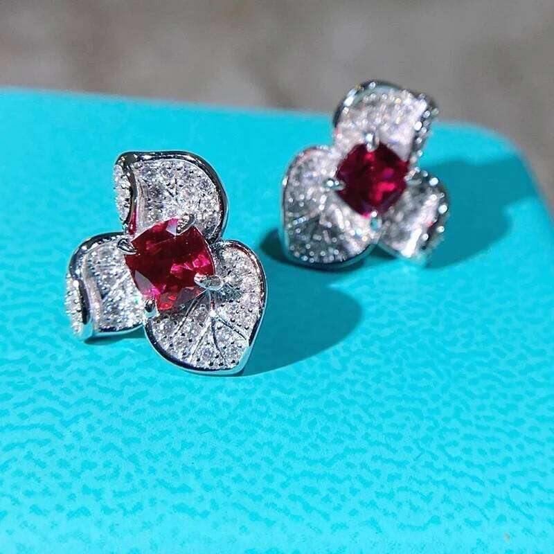 Huitan Newly Designed Red Cubic Zirconia Flower Stud Earrings for Women Aesthetic Female Accessories Gift Bridal Wedding Jewelry
