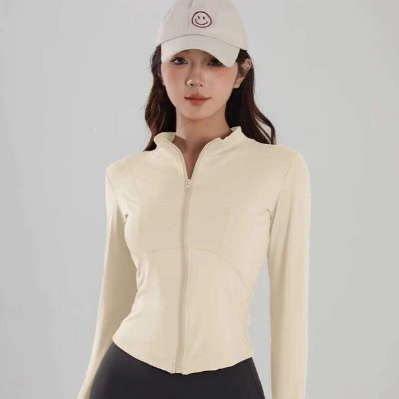 New Yoga Jacket for Women Autumn Winter Professional Sports Jogging and Cycling Long-sleeved Fitness Clothes Shirts 25T1226