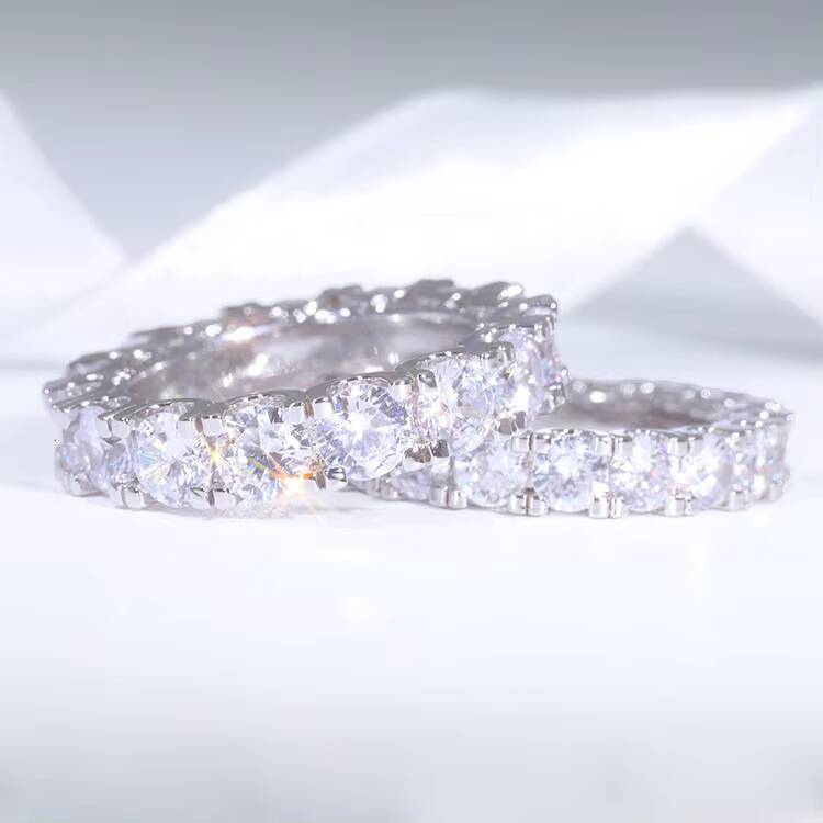 Yu Ying 925 Silver Yellow Classic Prong Setting VVS Round/Emerald/Round Moissanite Diamond Eternity Band Ring for Women