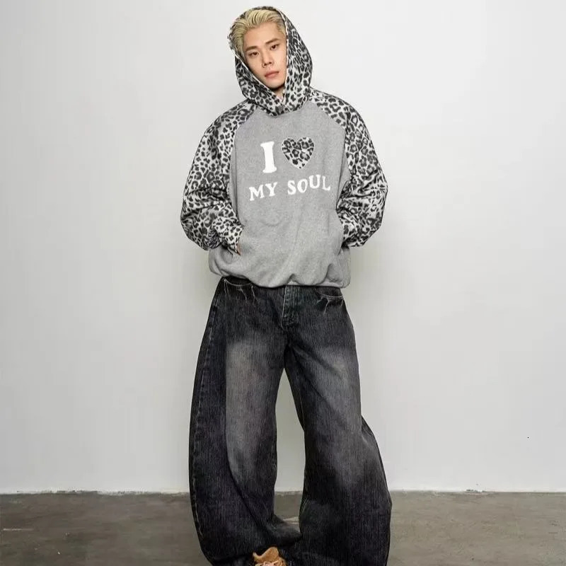 Streetwear leopard print collision color love letter men hoodie Y2K high street goth top casual pullover couple loose sweatshirt 251222