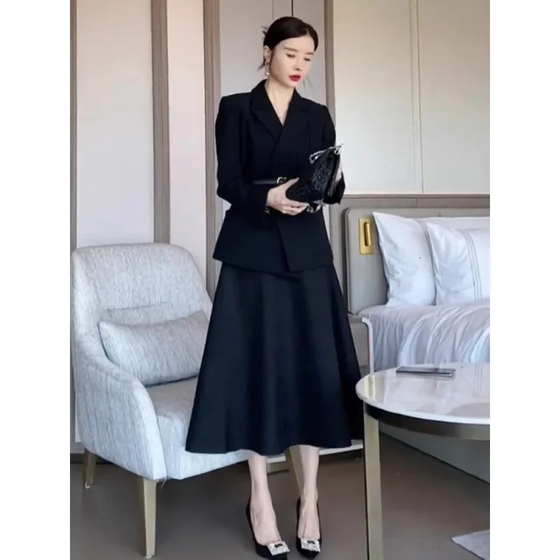 Elegant French Style Tweed Suit Dress Set For Women Autumn 2024 Arrival Professional Attire Twopiece Coat Skirt 251211