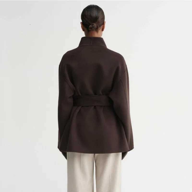 2025 Spring and Autumn Temperament Dark Brown Short Loose Lace-up Coat Jacket Commuter StyleT251226
