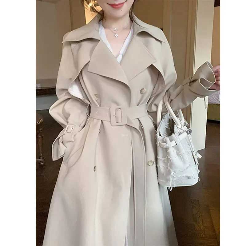 Women High-end Khaki Trench Coat Spring Autumn New Ladies Cloak Wear A Belt Satin Fabric Lined Trench Coat Female WindbreakersT251226