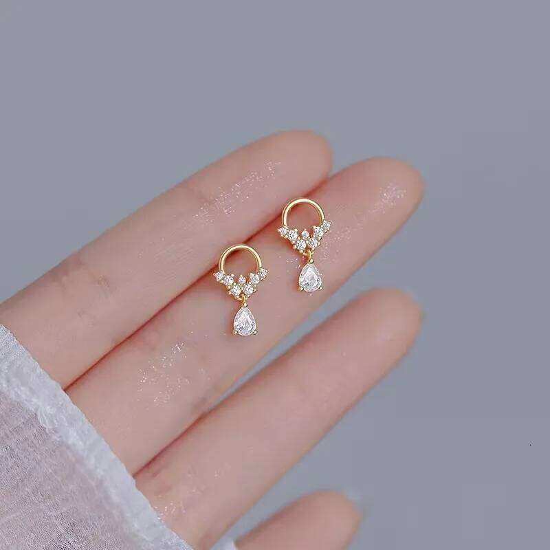 2023 New Fashion Sweet Heart Red Drop for Women Korean Crystal Long Chain Tassel Earrings Party Wedding Jewelry Brincos 25H1226