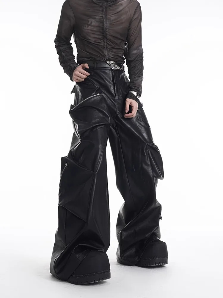 Mauroicardi Spring Autumn Cool Long Baggy Black Pu Leather Wide Leg Cargo Pants Men with Many Pockets ner Techwear Clothes 251226