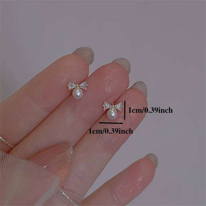 1-Pair French Retro Inlaid Synthetic Zircon Bow Splicing Imitation Pearl Pendant Earrings for Women's Daily Versatile 2024 New E 25H1226