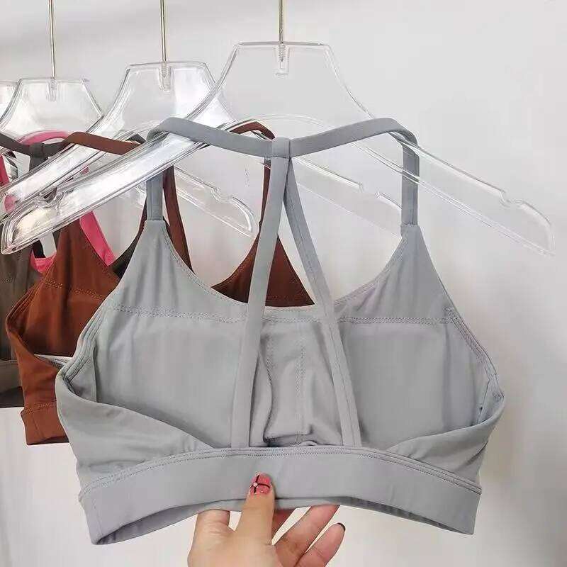 Beautiful Back Sports Underwear Women's Thin Shoulder Hanging Neck Strap Naked Feel bra Yoga Bra Fitness Training Tank Top 25T1226