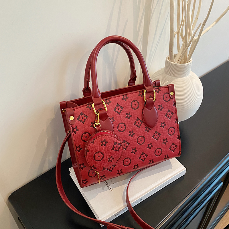 Women's 2025 style fashionable textured printed popular commuting underarm tote outdoor handbag single-shoulder crossbody bag trendy - view 5