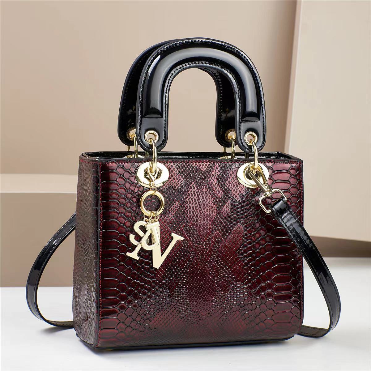fashion bag Elegant Silk Braided Lady with Chain Strap - Versatile 2026 Designer Tote Crossbody Bag for Women
