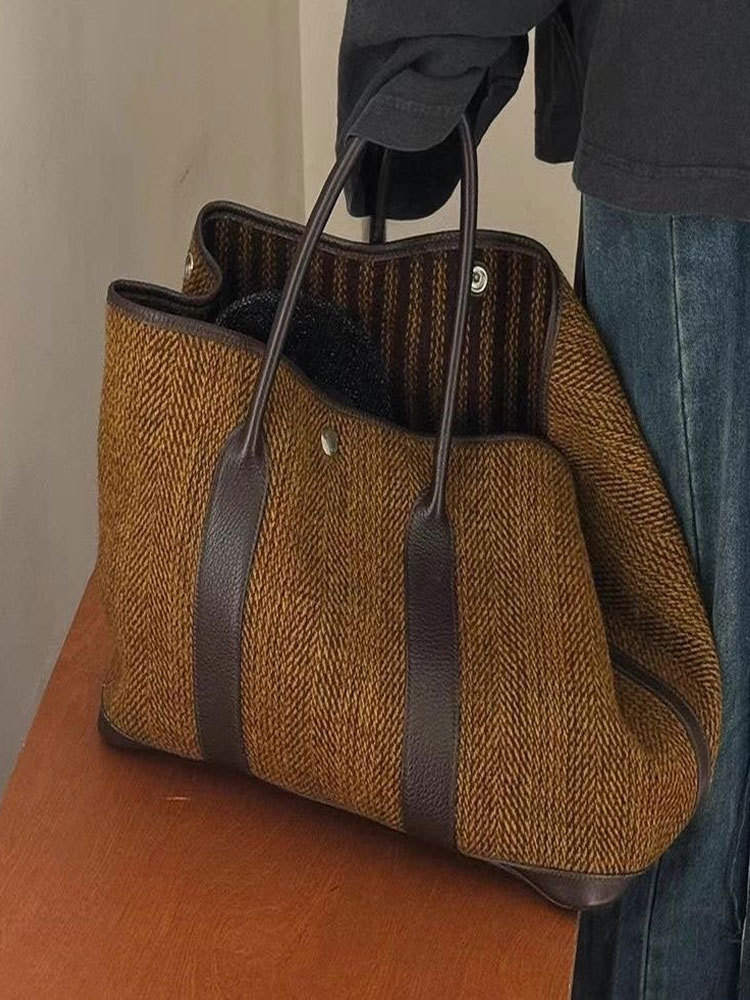 Women's 2026 tote bags Elegant Simple Bucket Bag Shoulder/Crossbody Bag Summer Trendy Free shipping