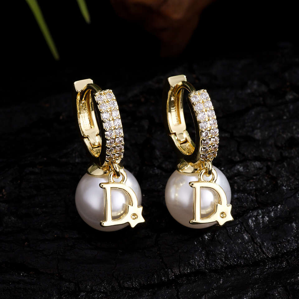 Zircon Pearl Combination Summer High-end Personality Niche Design Exquisite Long Tassel Earrings for Women