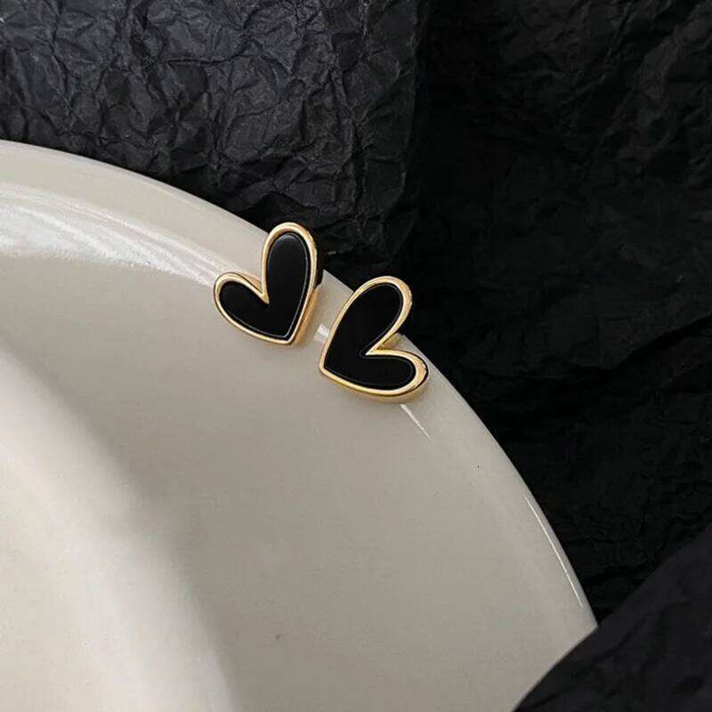 EVISPOL Small Blue Heart Stud Women Black Simple Cute Girls Love Earrings for Birthday Party Jewelry Gifts 25H1226
