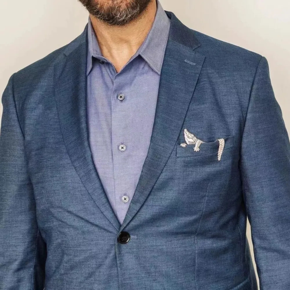 Exquisite Creative Tiger Octopus Animal Brooches for Men Women Tradition Retro Gentleman Suit Coat Neckline Jewelry 251226