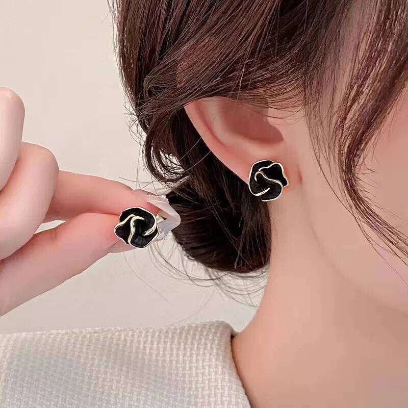 LATS Black Flower Stud for Women Folded Unique Design Enamel Multi-layers Floral Small Earrings Fashion Jewelry 25H1226