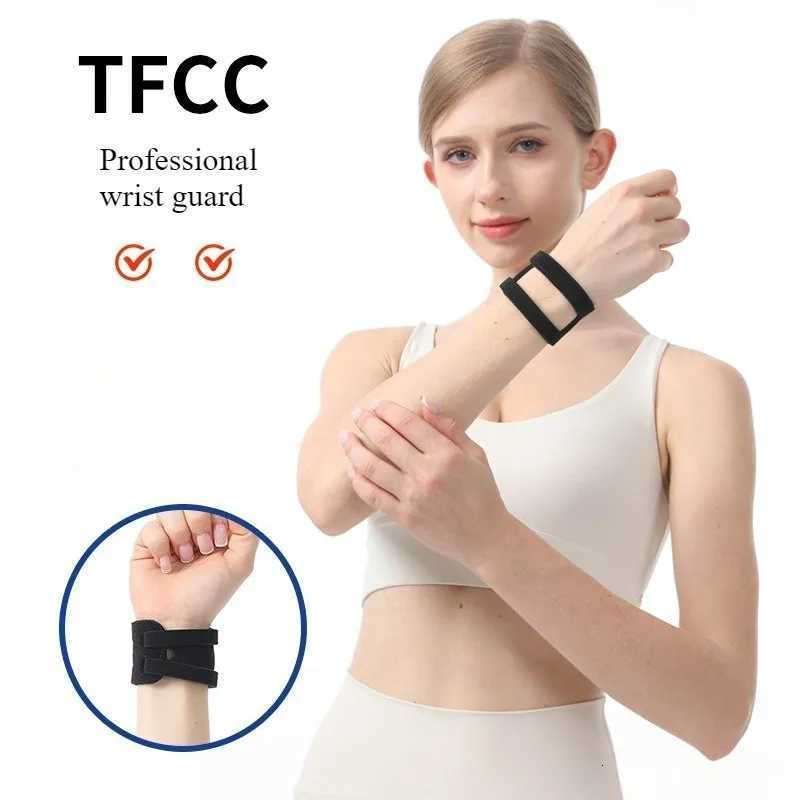 TFCC sports wrist guard sprain strain tendon sheath wrist protection breathable support joint wrist guard M251226