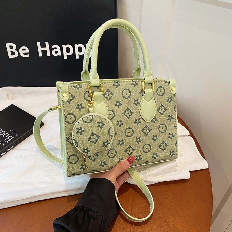 Women's 2025 style fashionable textured printed popular commuting underarm tote outdoor handbag single-shoulder crossbody bag trendy - view 9