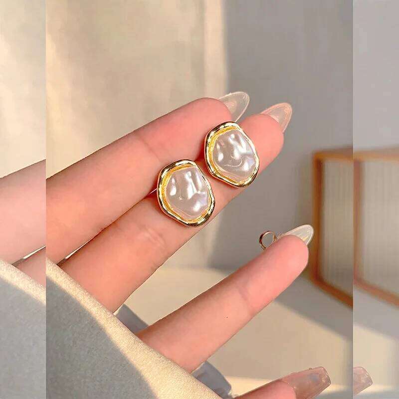 Geometric Irregular Round Metal Pearl for Women 2024 Minimalist Style Personality Earrings Trendy Jewelry Gift 25H1226