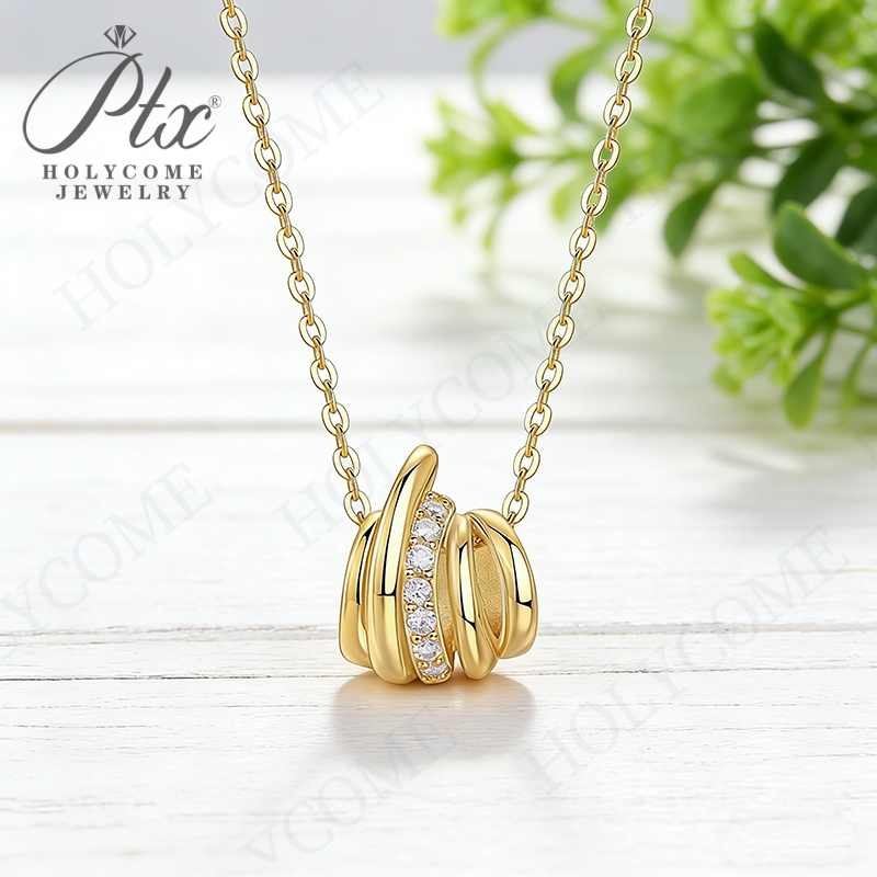 Golden Fashion Light Luxury Necklace Layered for High-end Look S925 Silver European and American Best-selling Moissanite Clavicle Chain