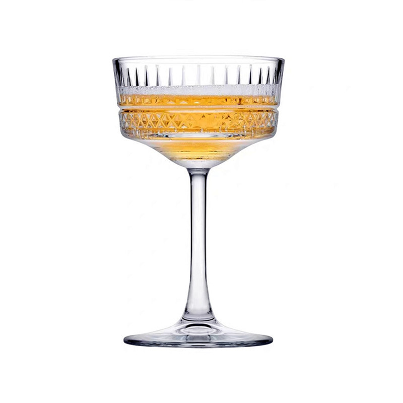 2025 new Wine Glasses 2 Pcs Vintage Engraving Wedding Party Champagne Coupes Martini Goblet Glass tail Ice Cream Dessert Cups Glassware