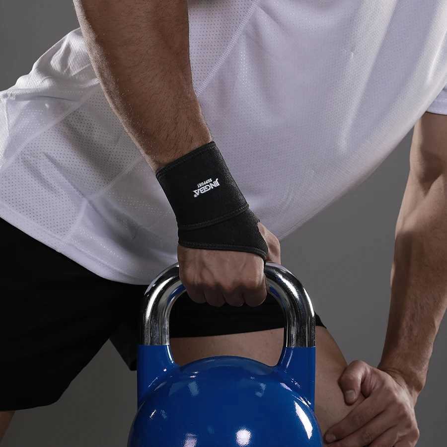 1 Piece Neoprene Breathable Adjustable Wrist Support Wraps for Weightlifting Kettlebell M251226