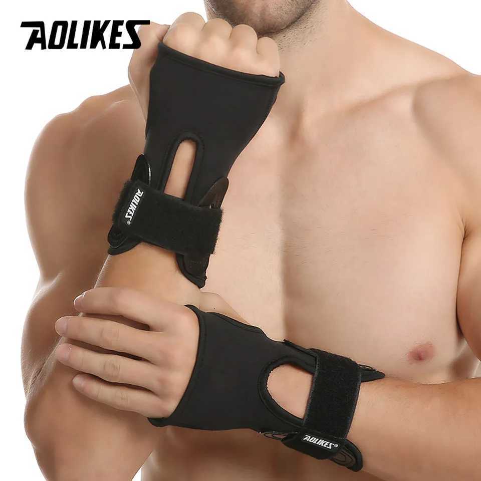 AOLIKES 1Pair Ski Wrist Support Gear Hand Protection Roller Palm Pads Protector Snowboard Skating Guard Men Women M251226