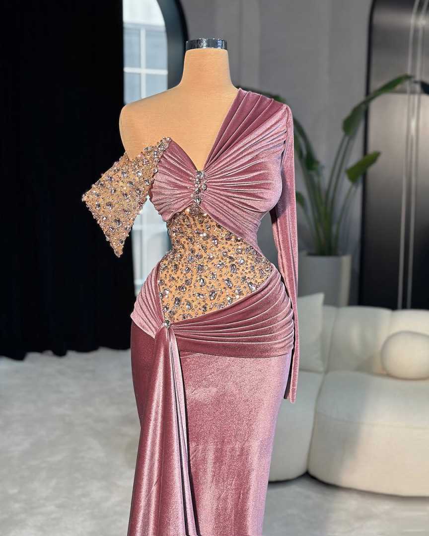 Modern Mermaid Evening Dress One Shoulder Long Sleeve Prom Gowns Sheath Crystal Beaded Floor Length Party Dresses Customized