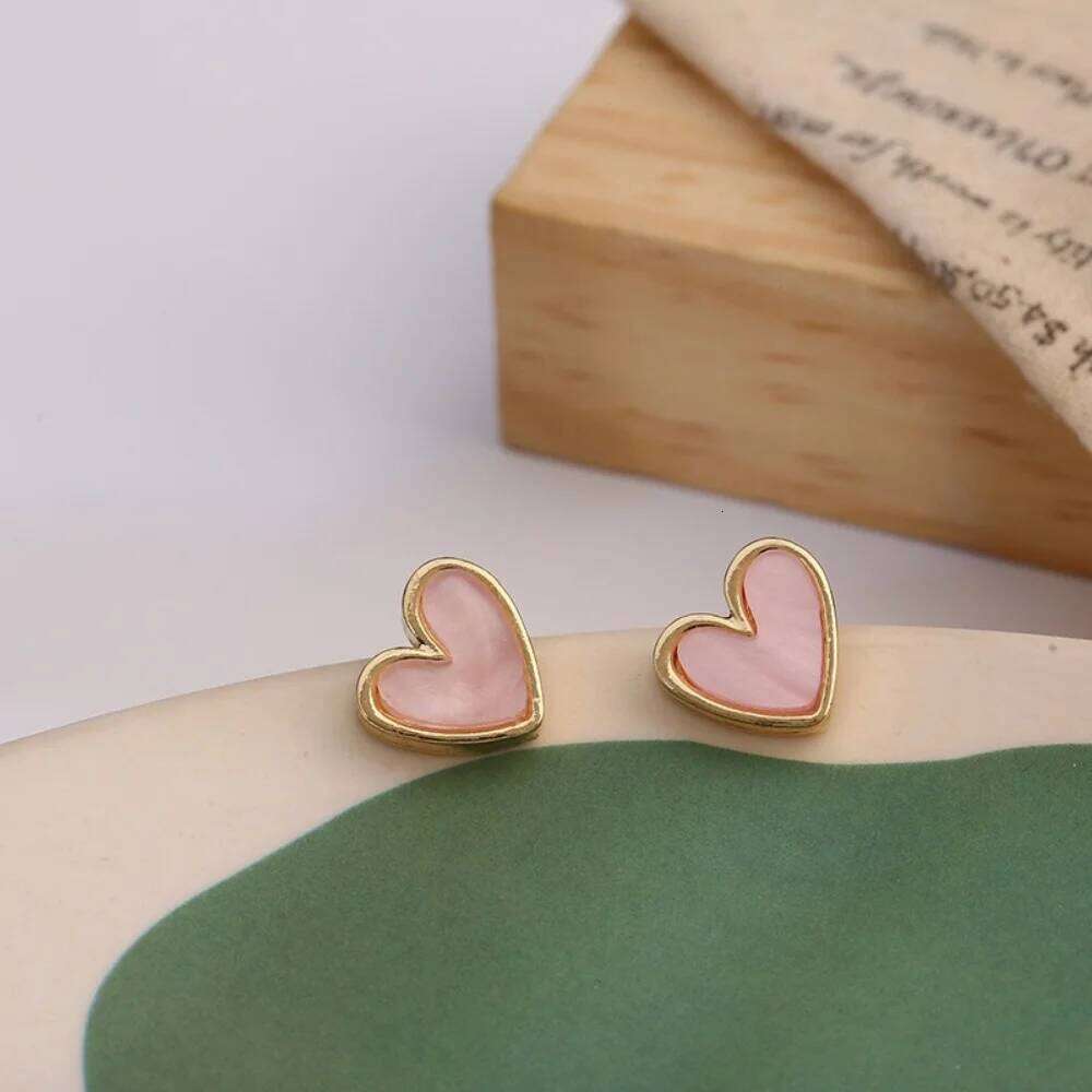 Sweet Heart Stud Fashion for Women Girl Cute Blue Pink Love Bling Glaze Earrings Aesthetic Designer Jewelry Party Gifts 25H1226