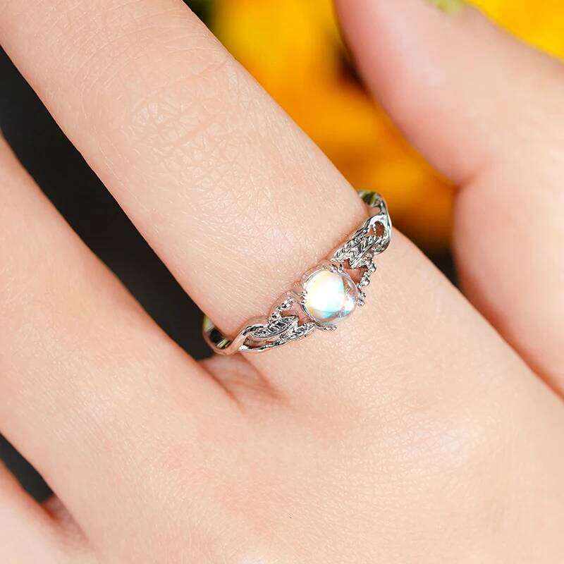 Huitan Imitation Moonstone Women with Delicate Leaves Creative Design Temperament Elegant Female Rings Vintage Jewelry