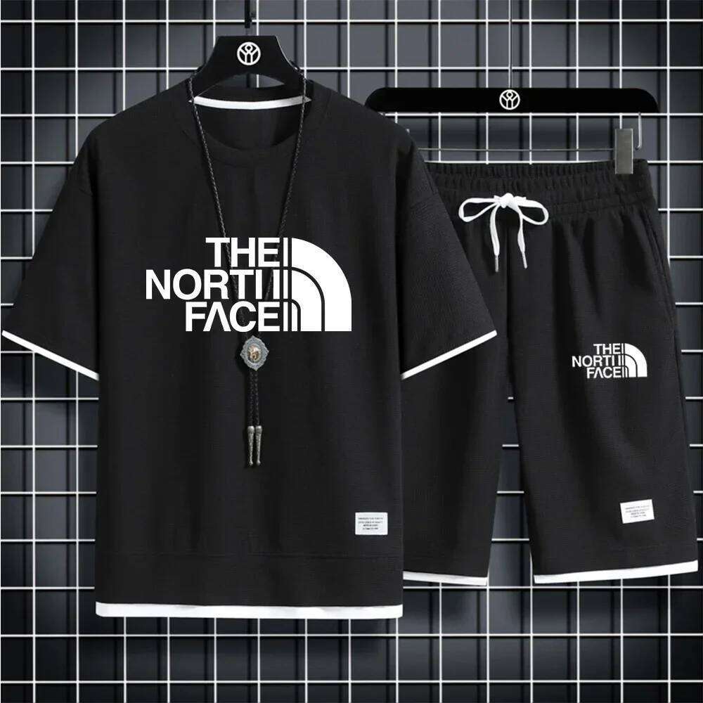 Designer Clothes New Summer Breathable Short Sleeved T Shirt And Shorts Two Piece Set Fashionable Outdoor Beach Casual Men S Suit Hot Selling