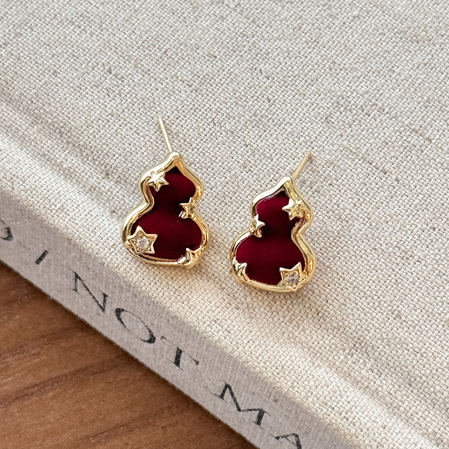 Silver Needle Zircon Plush Gourd Star Earrings, New Chinese Retro Chinese Style, Unique Earrings, Light Luxury, High End Earrings