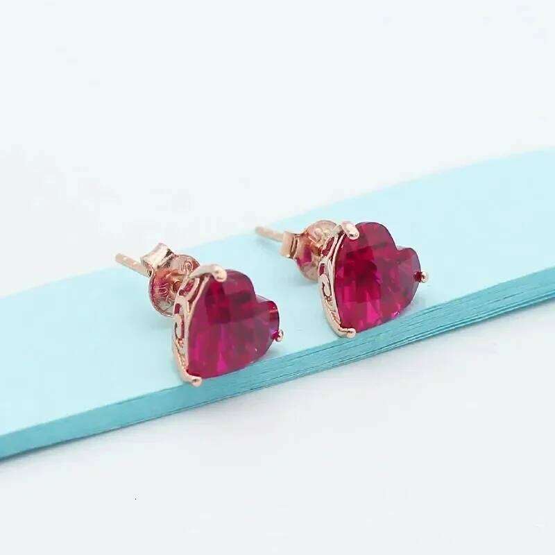 Light Luxury Romantic Heart Ruby Earings Stud Exquisite Classic Red Gemstone Earrings for Women Engagement Jewelry 25H1226