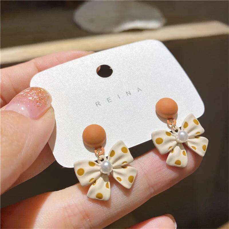 Fashion New Women Pearl Bow-Knot Studs Earrings Jewelry Office Lady Wedding Trinket Ear Pins Student Girl Party Gift 25H1226