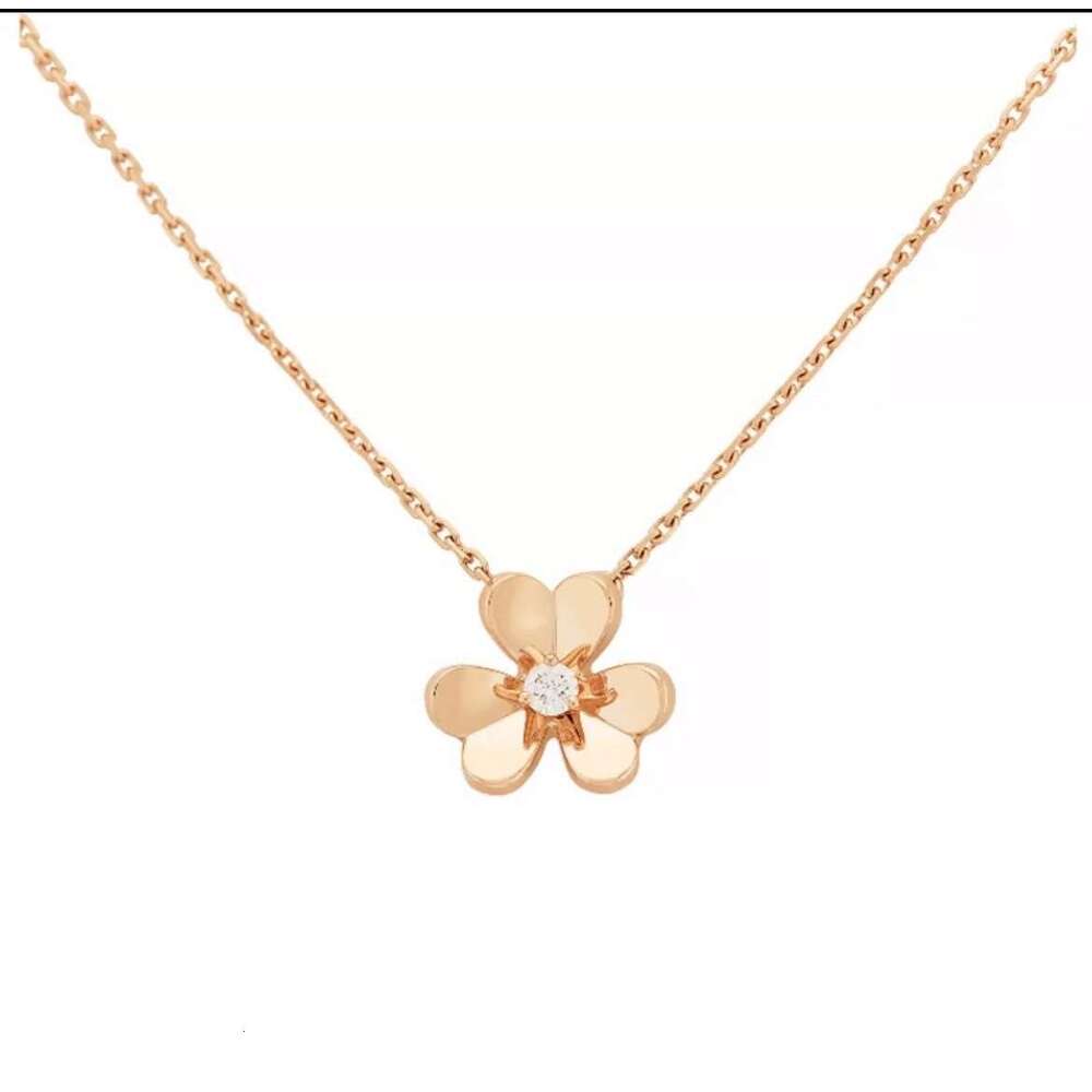 18K Rose Gold Full Petal Necklace Single Diamond Lucky Clover Flower Earrings Manufacturer Wholesale