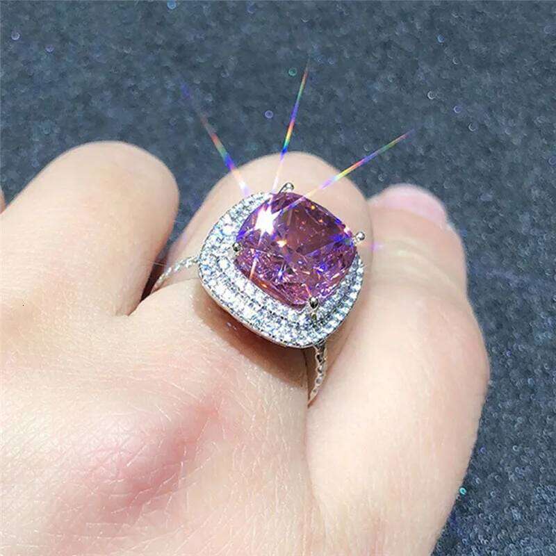 Huitan Aesthetic Pink Rings with Bling Cubic Zirconia Luxury Women Accessories for Party Novel Design Wedding Band Jewelry