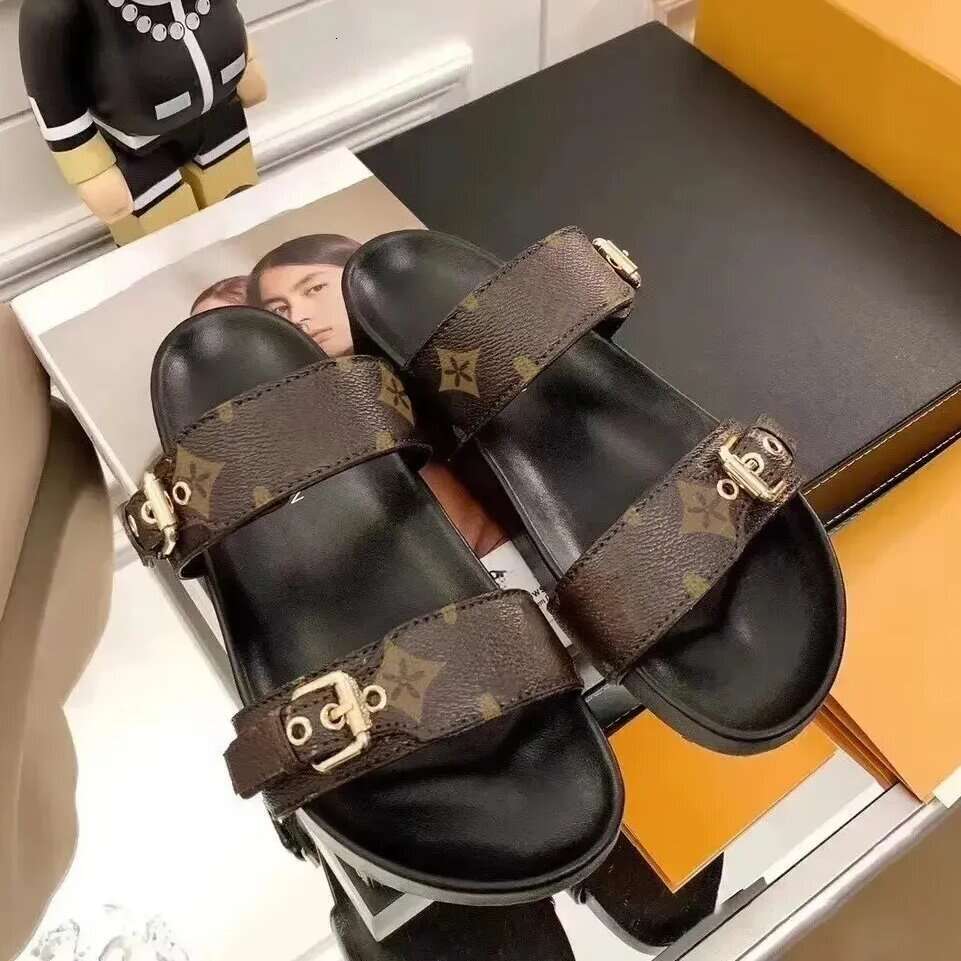 Bom Dia Genuine Leather sandal Slipper Casual Shoe summer beach gladiator Mules hasp New womans Flat Slide two adjustable buckles Sliders sandale 35-45