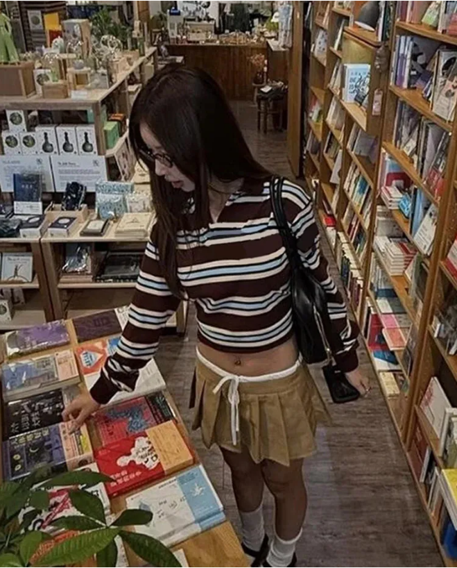 Fashion Stripe Womens T-shirt Casual Long Sleeve Female All Match Polo Shirt 2025 Spring Ladies Loose Tops High Street