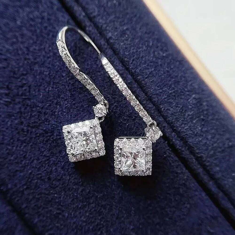 Huitan Simple and Classic Geometric CZ Drop for Women Silver Color Temperament Earrings Luxury Wedding Jewelry Dropship