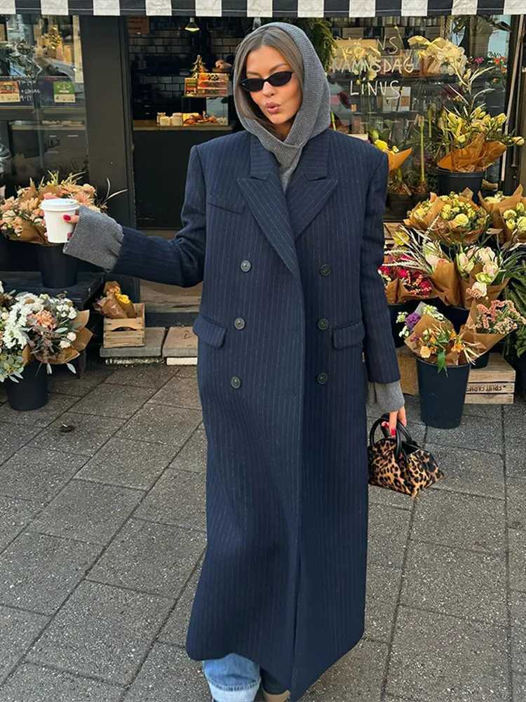Elegant Striped Womens Long Coat Loose Double Breasted Lapel Pocket Full Sleeve Lady Jacket 2025 Autumn Winter Lady OutwearT251226