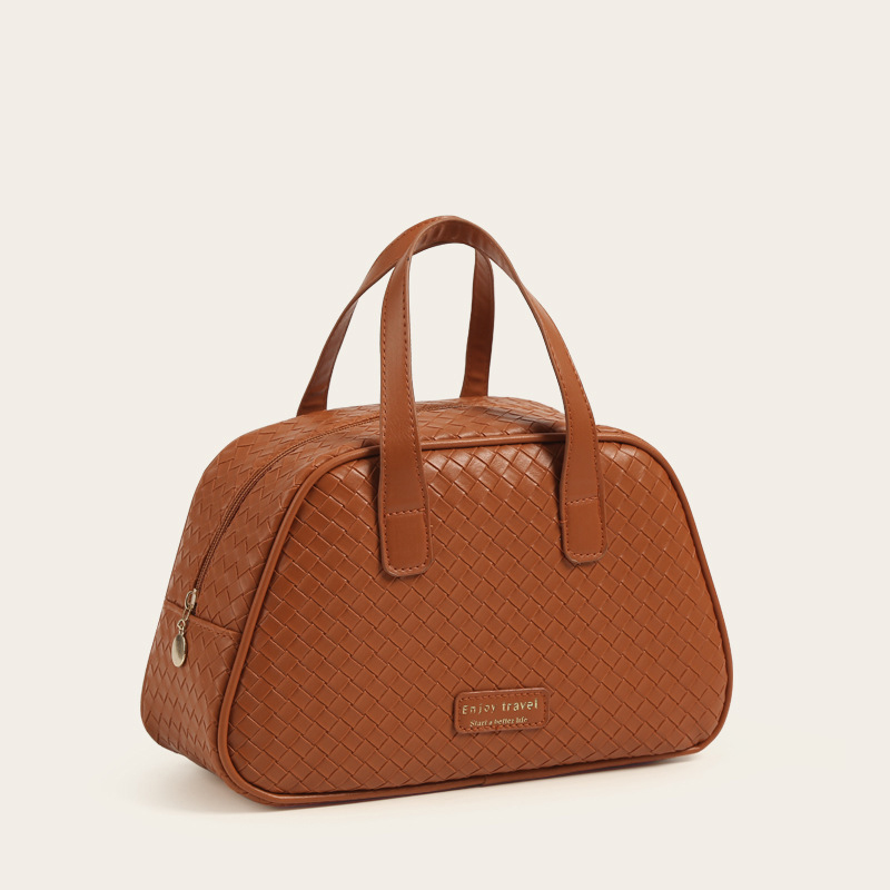 2025 new Vintage light luxury large-capacity hand-held makeup bag for women portable travel skincare product partitioned waterproof toiletries storage