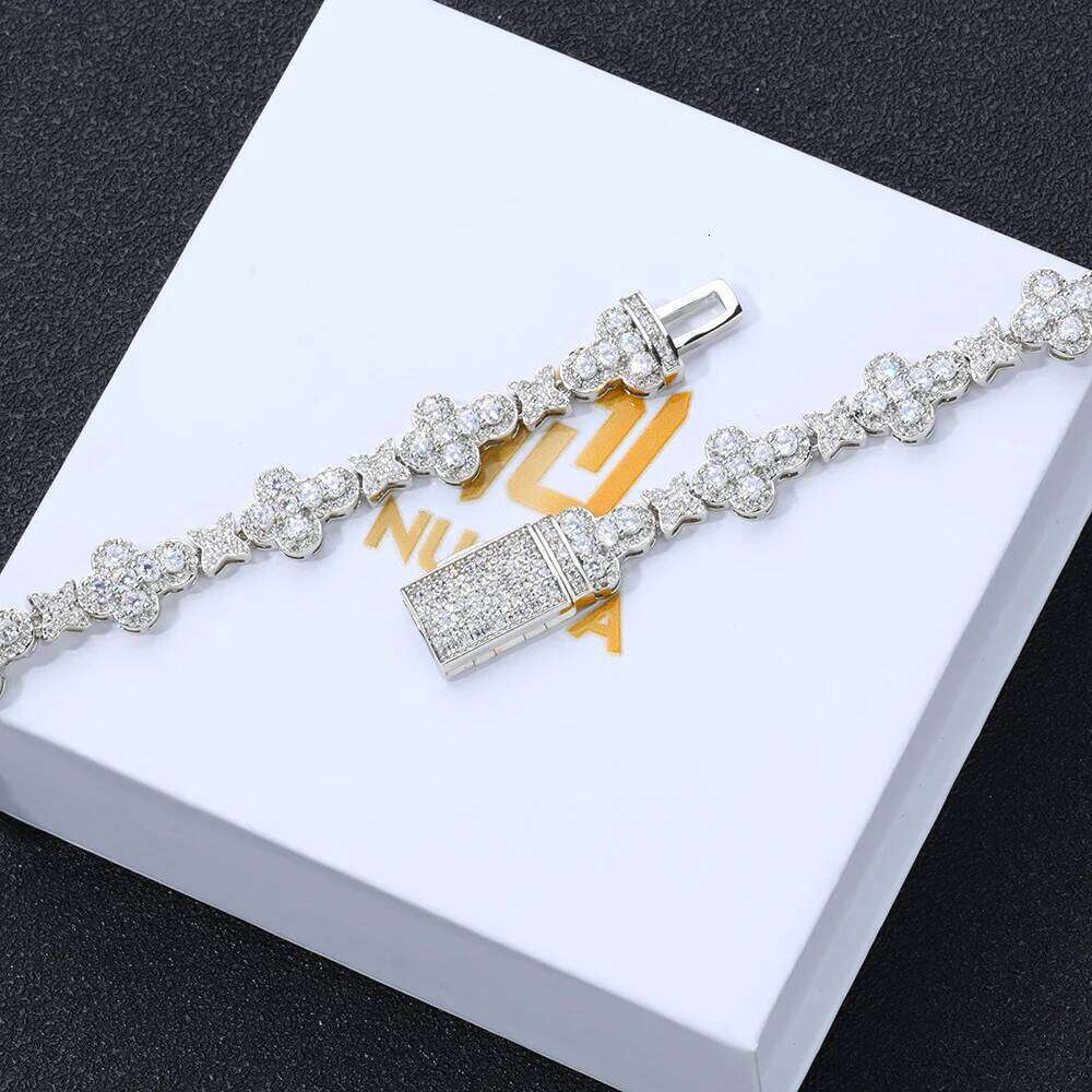 HipHop Iced Out Link Chain Jewelry New Style Shiny Diamond Women Full Pave Cubic Zirconia Cross star Choker Necklace