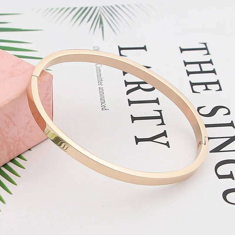 Hot Fashion Stainless Steel Jewelry Oval Bangle for Woman Child Charm Bracelet Party Love Wedding Brand Gift Wholesale 25T1226
