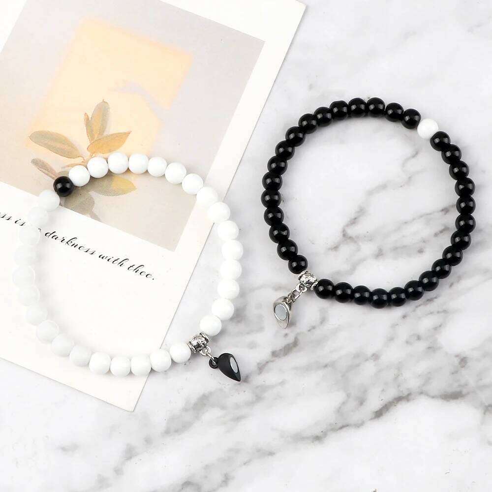 2Pcs/Set Sliver Color Magnet Pendant Bracelets 6MM 8MM White Porcelain Black Line Beads Couple Bracelet Jewelry Gift New 25T1226