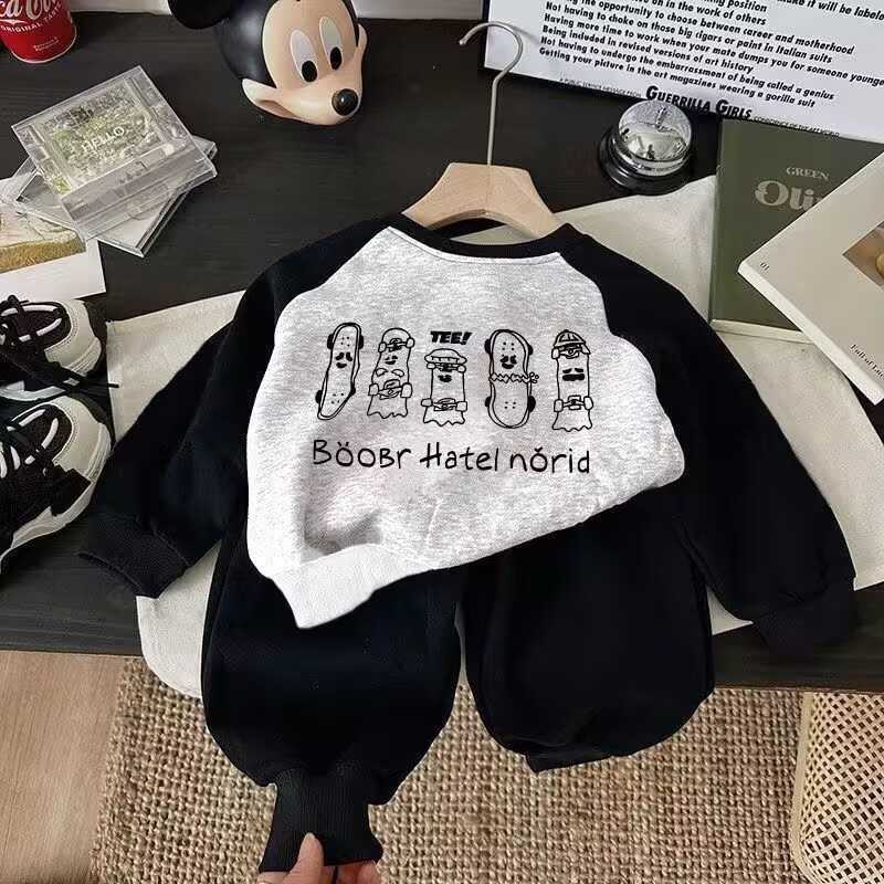 Disney 2024 Spring/Summer New Style Sweater Set for Boys with Two Pieces of Pants and Shorts Korean Style Top and Pants for Children H250908