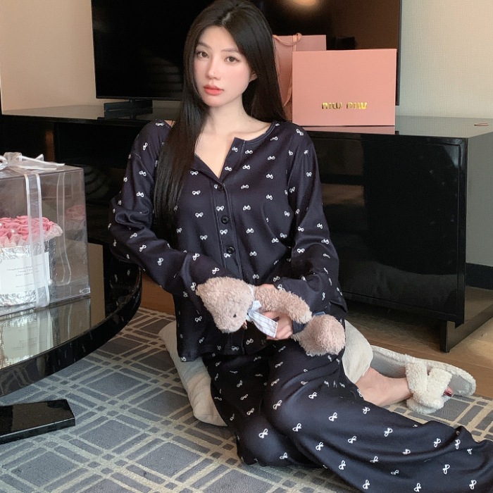 B1269-Chic Ladies' Coordination Garment - Soft V-neck Cardigan Top Paired with Sleek Harem Leggings