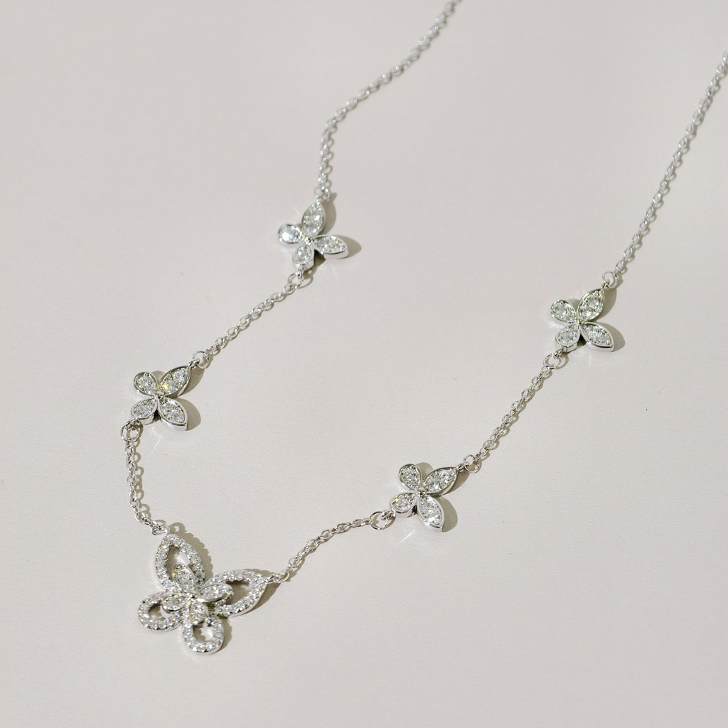 Designer Graffs Gejia Phantom Five Butterflies Necklace Hollow Silver Full Diamond Collarbone Chain for Women Light Luxury High-end Feel