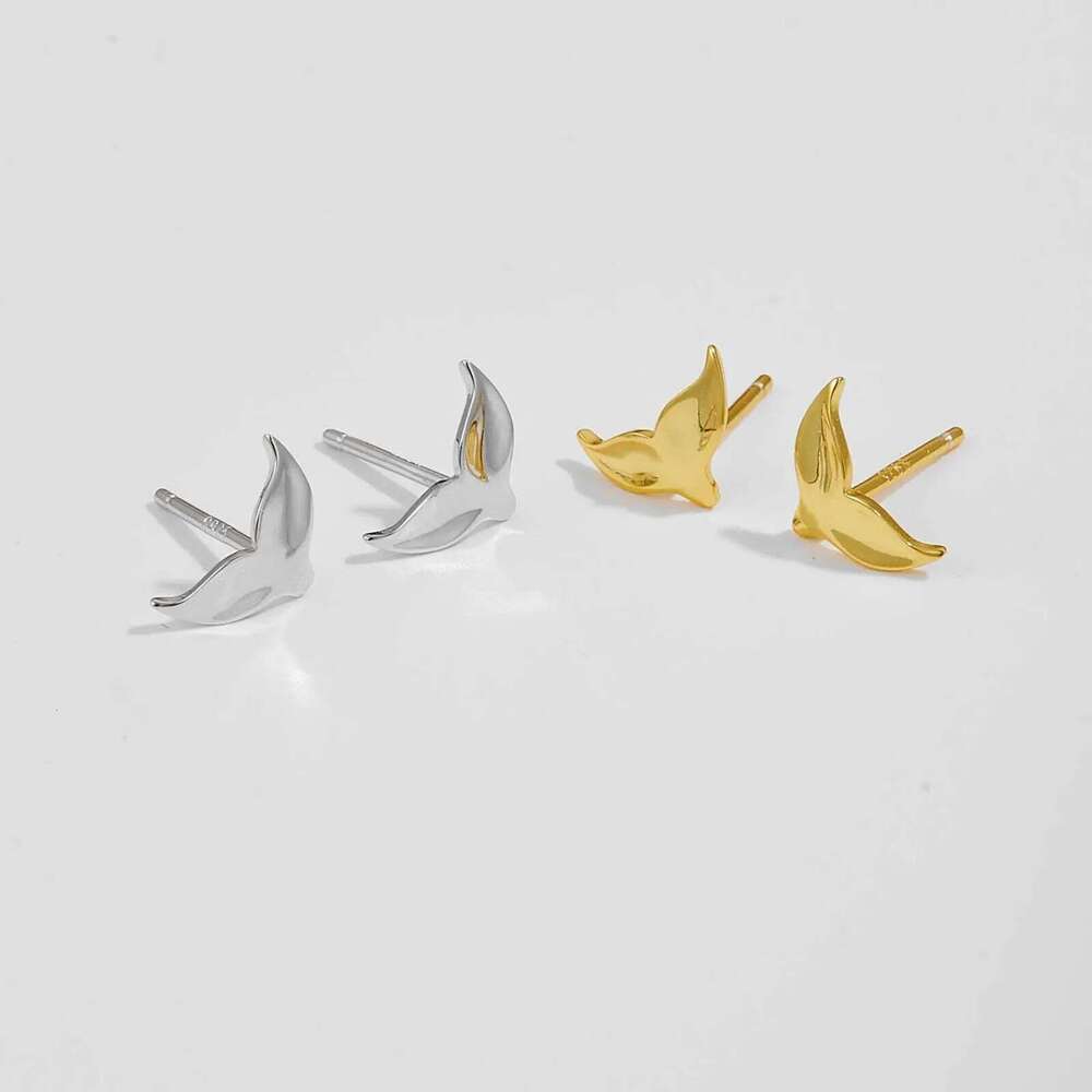ANDYWEN 925 Sterling Silver Gold Fish Tail Stud Earring Clips Piercing Pendiente Women luxury Fine Jewelry Simple Jewels 25H1226